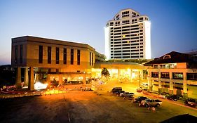 โรงแรมธรรมรินทร์ ธนา